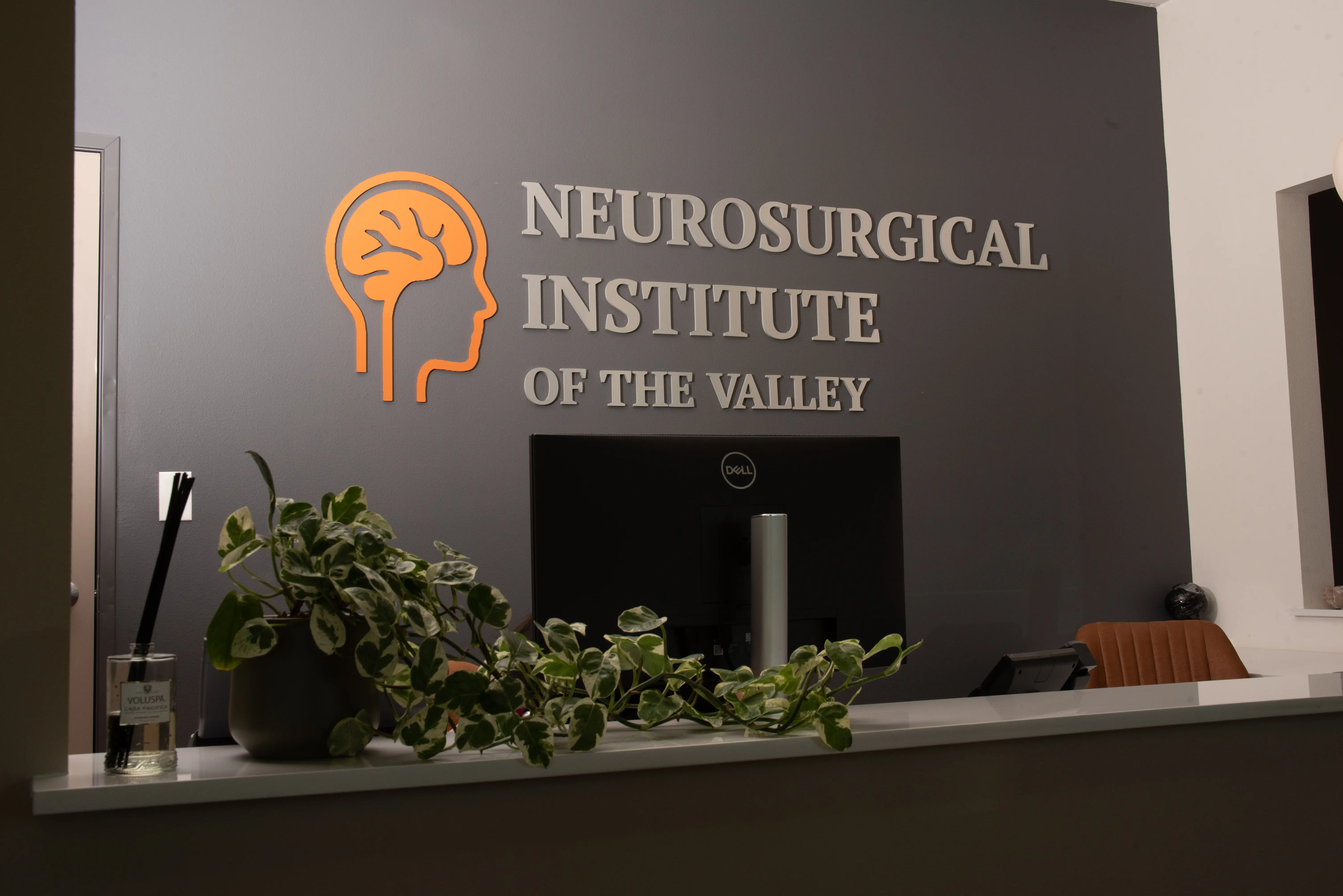 Reception desk at the Neurosurgical Institute of the Valley
